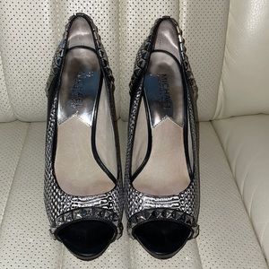 Michael Kor high heels size 7